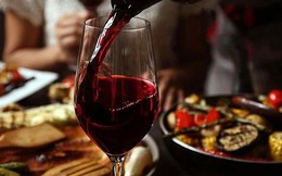 Vì sao nam giới uống rượu 'yêu' sung hơn nhưng dễ bị đột tử?