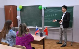 Quan hệ Nga - Trung nồng ấm, người Nga bỏ tiếng Anh, đổ xô đi học tiếng Trung
