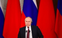 Anh sắp gửi đạn urani cho Ukraine, Tổng thống Putin tuyên bố đáp trả