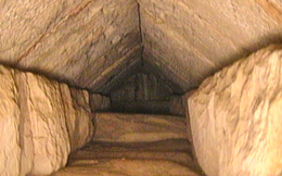 Phát hiện hành lang bí ẩn trong Đại kim tự tháp Giza