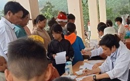 Hơn nửa người làng ở vùng cao Quảng Ngãi mắc bệnh ghẻ