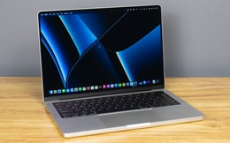 Đại lý "xả hàng" MacBook Pro 14 inch