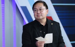 Bằng cấp có quan trọng không? Sếp Hoàng Nam Tiến nói một câu "chí mạng" khiến Gen Z giật mình, còn người làm lâu năm gật gù tán thành