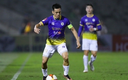 Án phạt nặng của Văn Quyết, âu cũng là lời thanh minh cho Hà Nội FC?