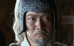 Triệu Vân xả thân một mình xông vào hàng vạn quân địch cứu ấu chúa nhưng cả đời không được trọng dụng, Lưu Bị trước lúc chết mới nói ra nguyên nhân