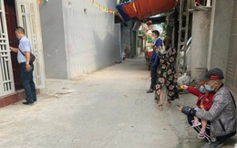 Người mua “bỏ chạy” vì nhà trong ngõ vẫn được hét giá trăm triệu đồng/m2: “Giá nét không thương lượng, phải đủ tiền mới tiếp chuyện!”