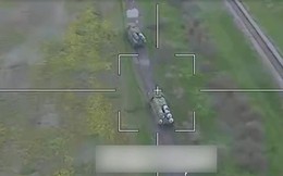 UAV Nga 'bầy đàn' tập kích trận địa S-300 Ukraine