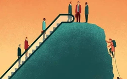 Vì sao bố mẹ sinh trong thời khó vẫn nhà xe đủ cả, giới trẻ đi làm quanh năm có người chẳng đủ ăn, nợ nần chồng chất?