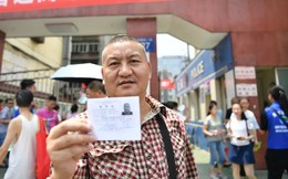 Triệu phú Trung Quốc bỏ rượu, bỏ mạt chược, học 12 tiếng/ngày: Thi Đại học đến lần thứ 27 vẫn trượt