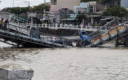 Một cây cầu tạm ở TP Trà Vinh bất ngờ sập khi đang thử tải