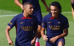 Ra quân không tốt, PSG cho Mbappe trở lại tập luyện cùng đội một