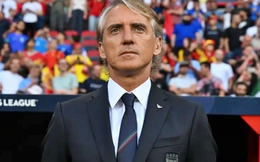 HLV Mancini bất ngờ từ chức huấn luyện viên của ĐT Italia