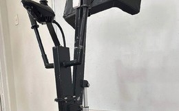 Sinh viên sáng chế máy giúp người liệt vận động