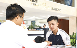 Một trường ĐH ở TP HCM công bố điểm chuẩn cùng học bổng 93 tỉ đồng