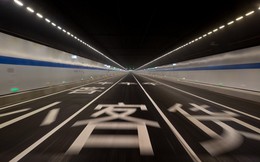 Trung Quốc sử dụng 'quái vật' 4.500 tấn để xây đường cao tốc 6 làn dưới lòng đất, tiết kiệm vô số không gian trên bề mặt