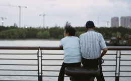 "Mẹ tôi bị sa thải vì không rành công nghệ": Người trung niên ở Trung Quốc điêu đứng và cố thích nghi trước thị trường việc làm thời đại mới
