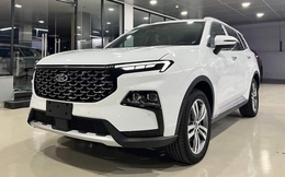 Ford Territory giảm giá mạnh: Bản đắt nhất không đến 900 triệu, đua 'giá rẻ' với CX-5
