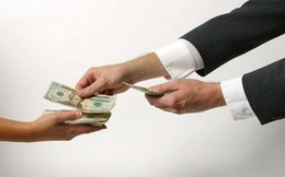 Cười ra nước mắt khi cho vay 500 triệu đồng nhưng được trả mỗi lần 5 triệu