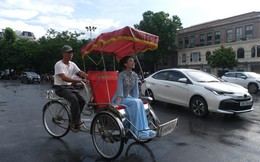 Các MC trẻ Việt Nam - Trung Quốc cùng trải nghiệm tuyến đường sắt Cát Linh - Hà Đông