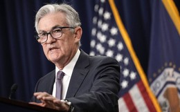 Fed quyết định giữ nguyên lãi suất ở mức cao nhất 22 năm, phát tín hiệu sẽ thực hiện thêm một đợt tăng trong năm nay