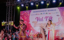 Giới trẻ 'chạy sô' múa lân, đóng vai chú Cuội, kiếm bộn tiền mùa Trung thu