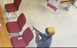 Lời khai của nghi phạm cướp ngân hàng: Nhân viên bấm chuông, ném ghế chống trả nên bỏ chạy