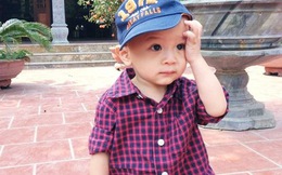 Jacky Minh Trí ngoan ngoãn tại chùa ở Hà Nội