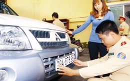 Bộ Công an vẫn quyết phạt 'xe không chính chủ'