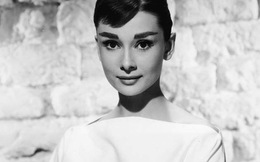 Audrey Hepburn: "Tại sao mọi người lại nghĩ tôi đẹp?"