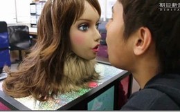 Nhật Bản: Robot "gái xinh" khử mùi hôi miệng