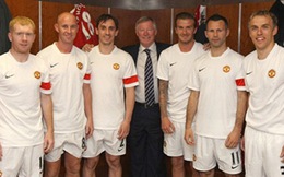 5 huyền thoại của Man United nghỉ hưu trong năm 2013