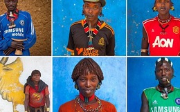 Hình ảnh cực lạ về những "fan cuồng" đến từ châu Phi