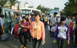Khánh Hòa: "Cháy" vé xe vào Nam