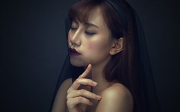 Linh Kẹo chào Halloween bằng bộ ảnh ma mị, gợi cảm