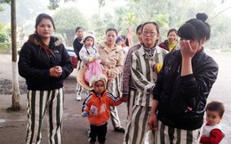 Chuyện những đứa trẻ sinh ra ở trại giam