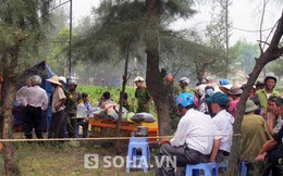 Nam thanh niên nằm chết giơ tay lên trời, người nhiều vết chém