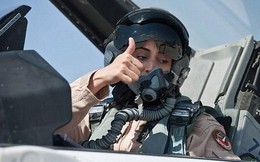 Nữ phi công bị gia đình đoạn tuyệt vì chỉ huy cuộc không kích IS?