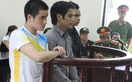 Hiếp dâm tập thể rồi khoe "chiến tích" với anh trai nạn nhân