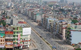 Đi dọc tuyến phố: Bí thư Hà Nội 'vạch mặt' hàng loạt sai phạm