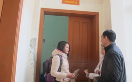 Không nộp được hồ sơ do cán bộ bệnh, trưởng phòng đi họp