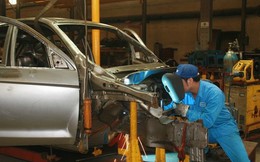 Báo hiệu “cái chết” của ngành ô tô?: Cửa hẹp nhưng còn cơ hội