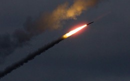 Vì sao Nga chậm chân hơn TQ trong cuộc đua vũ khí siêu vượt âm?