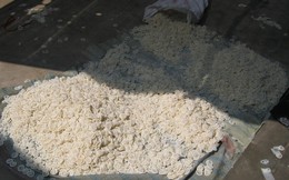 Cận cảnh lò sản xuất... bao cao su giả 42 tỷ