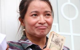 Người lạ đổ xô đến quấy rầy sau khi chị ve chai nhận 5 triệu yen