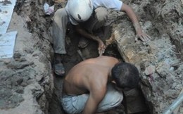 Hà Nội: Đào đường thoát nước, phát hiện 200 bộ hài cốt