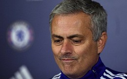 Jose Mourinho nói gì sau vụ xô ngã fan nhí?