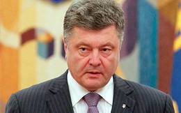 Bình luận viên Mỹ: Tổng thống Poroshenko là “công cụ của Mỹ” ở Ukraine