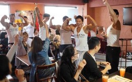 Quán cafe trai "lực điền" thu hút chị em phụ nữ ở Nhật Bản