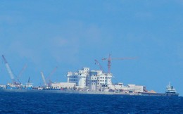 Trung Quốc xây công trình 9 tầng trên đảo Huy Gơ