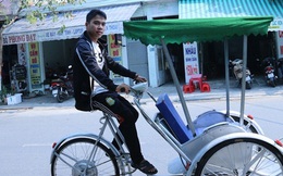 Bộ 3 sinh viên Đà Nẵng ăn mì tôm, dành tiền chế tạo xích lô chạy bằng năng lượng mặt trời